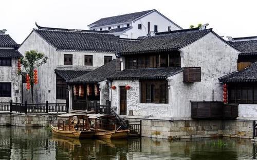 40岁B级片女星惨死,音乐大师获刑19年,他是天才还是恶魔?